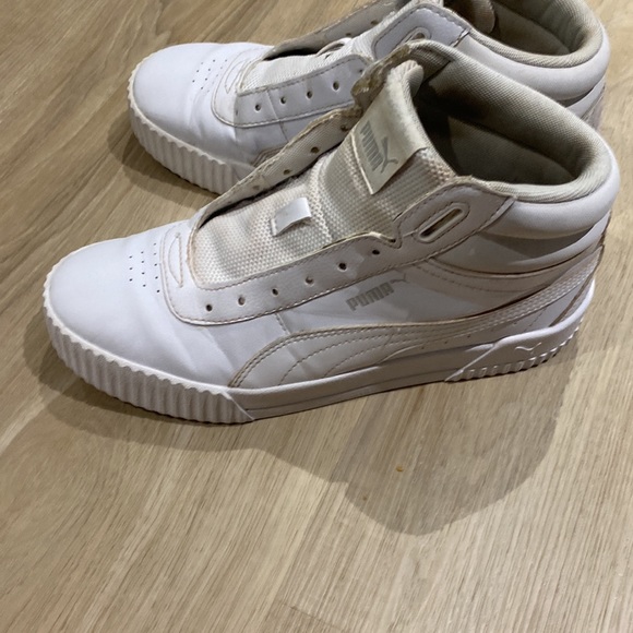 White puma shoes - Picture 2 of 5